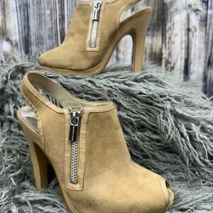 Michael Kors Leather Peep-Toe Slingback High Heels in Tan Size 7.5